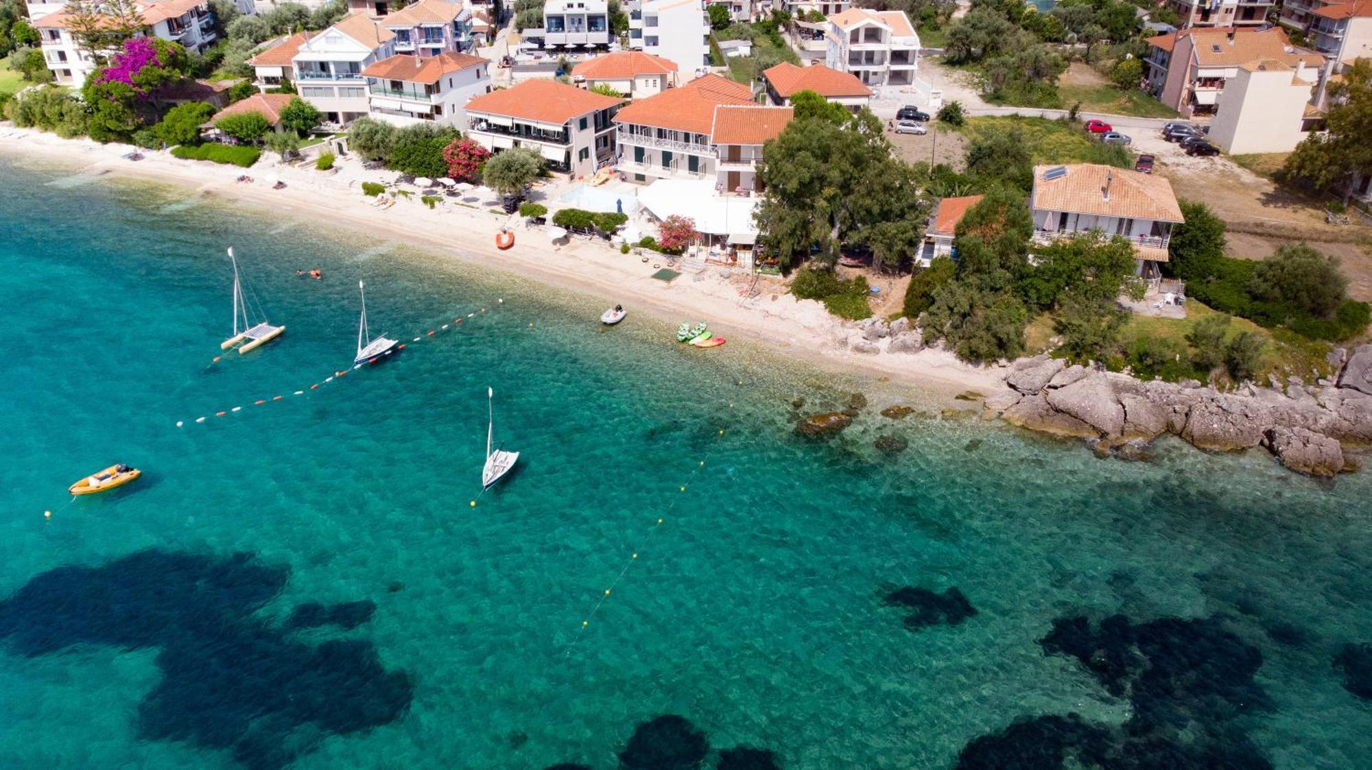 Nikiana Sailing Beach Club Extérieur photo
